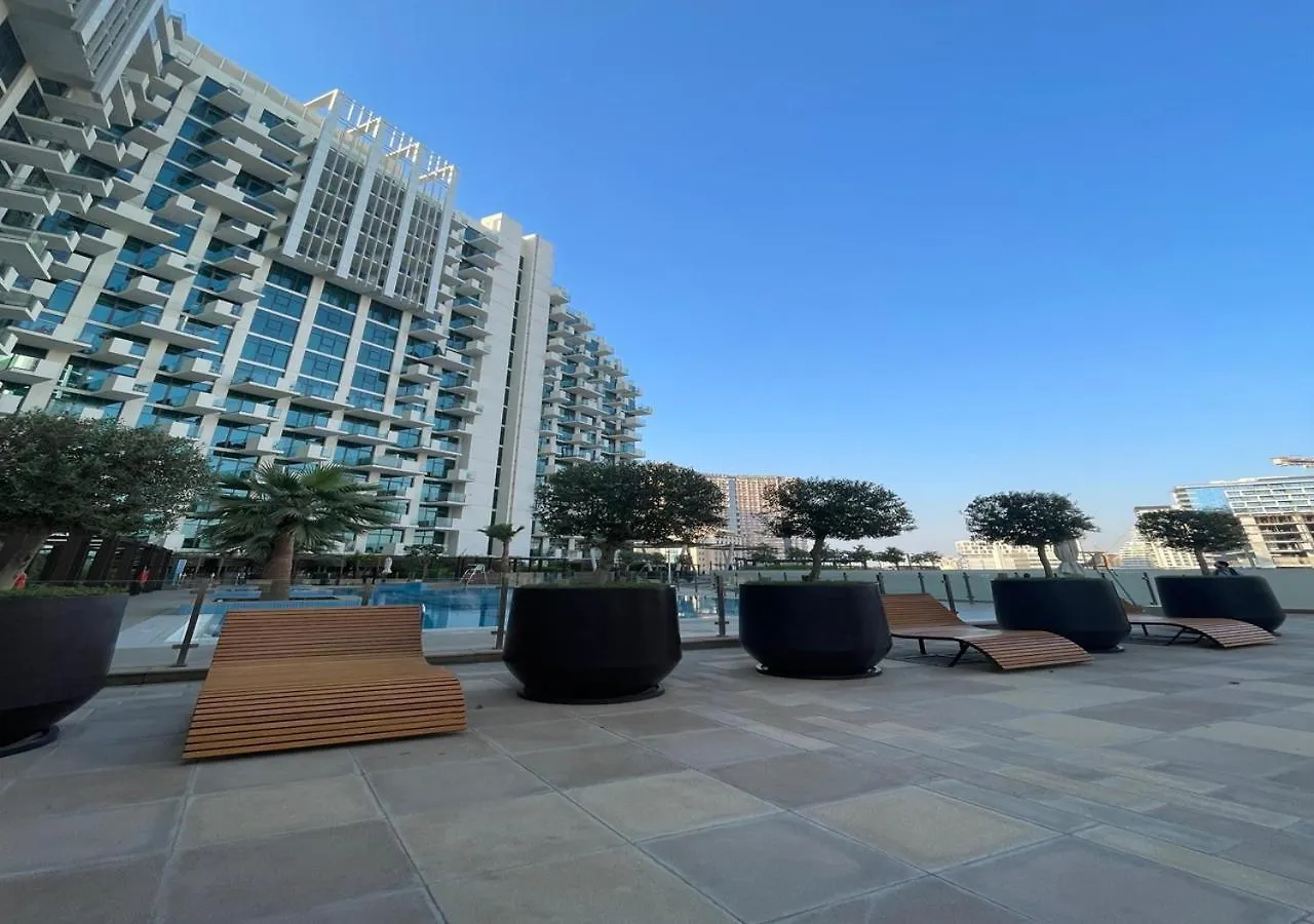Apartment Greek Views 1 Bedroom Azizi With Terrace Dubai