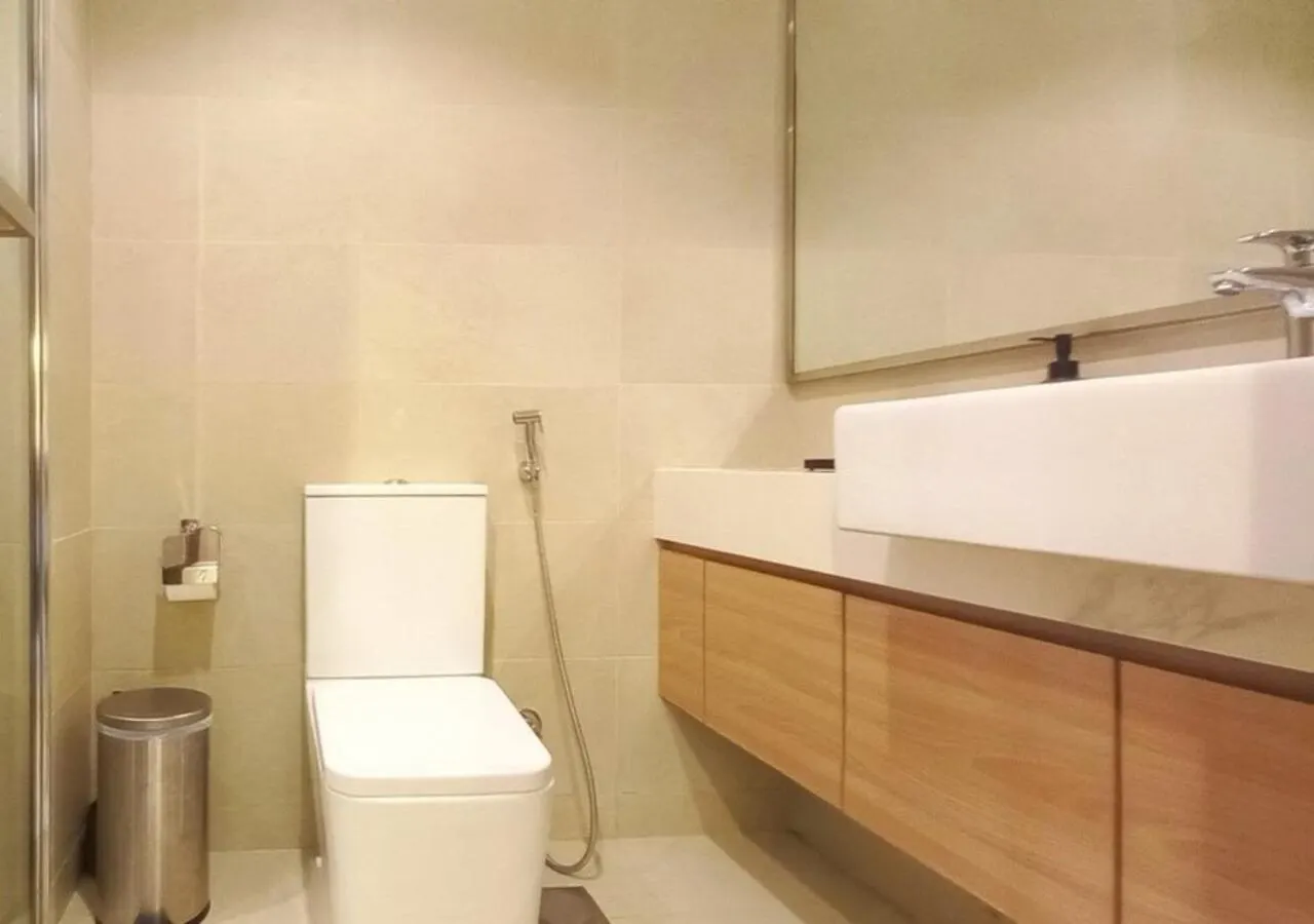 Apartment Greek Views 1 Bedroom Azizi With Terrace Dubai