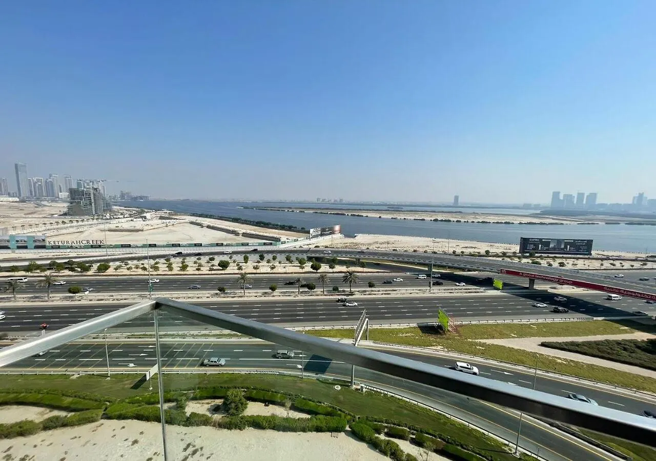 Appartamento Greek Views 1 Bedroom Azizi With Terrace Dubai