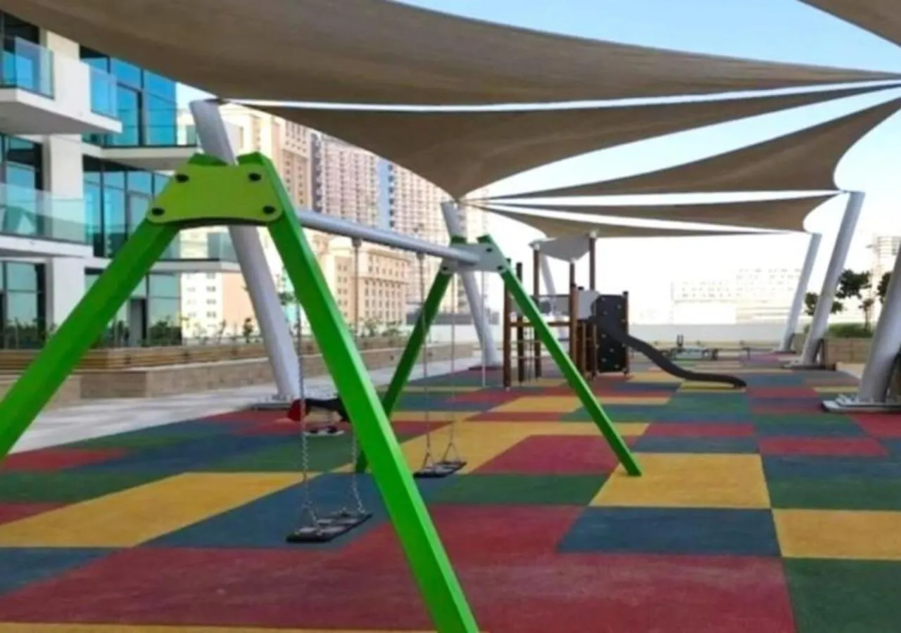 Daire Greek Views 1 Bedroom Azizi With Terrace Dubai
